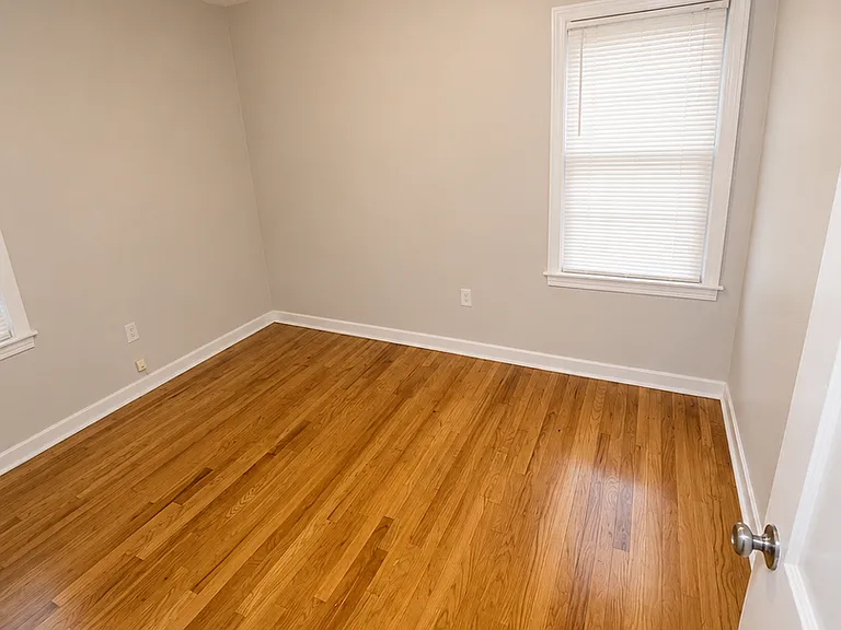 3718 Northbrook Dr — Photo 7