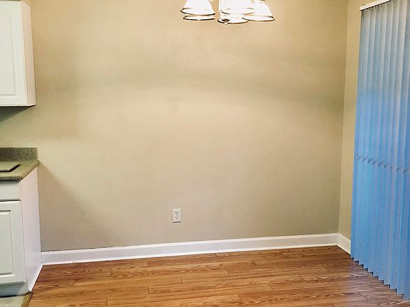 4th image of 1800 Park Ave APT 359