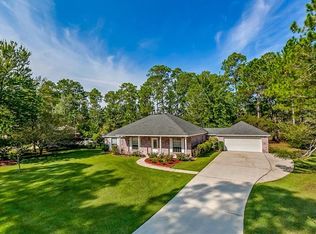 61429 Saint Charles Dr, Lacombe, LA 70445