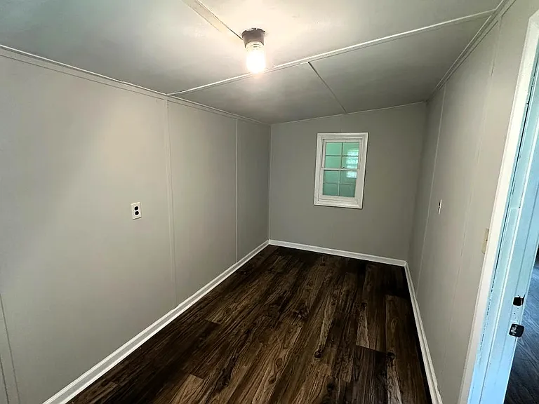 396 Spring Valley Dr SW — Photo 15