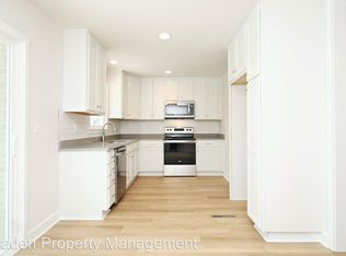 1814 Yorktown Dr #1814B, Charlottesville, VA