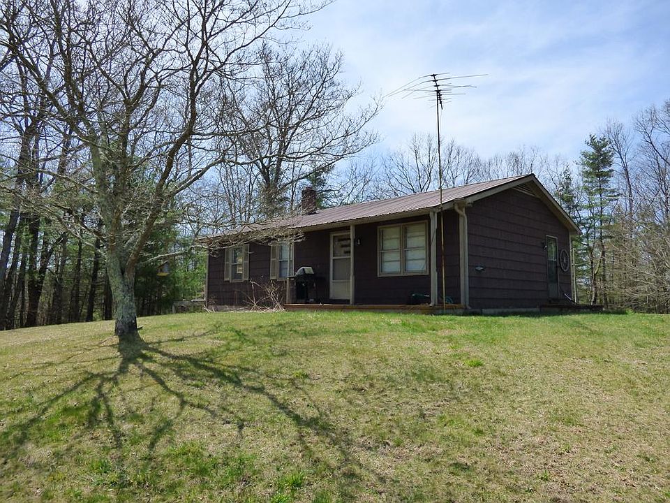 1st image of 300 Campbell Pl
