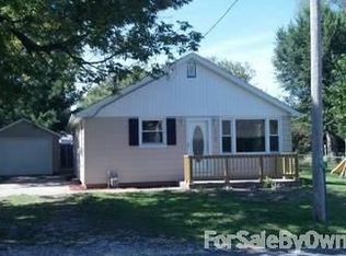 1197 S Maple St, East Peoria, IL