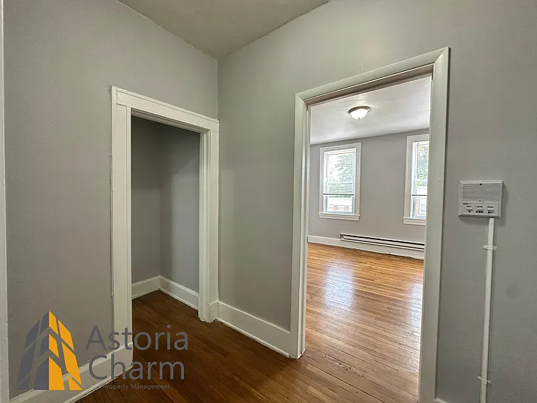 2826 Windsor Ave #C1 — Photo 6