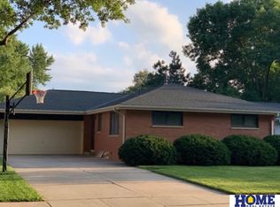 4021 Fran Ave, Lincoln, NE 68516