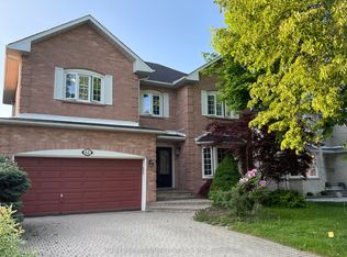 61 Mary Elizabeth Cres, Markham, ON L3R9L4