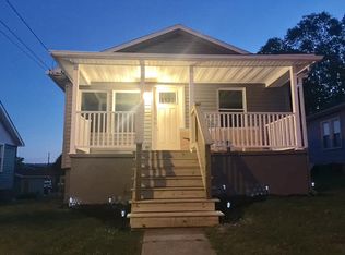 211 Sycamore Ave, Moundsville, WV 26041