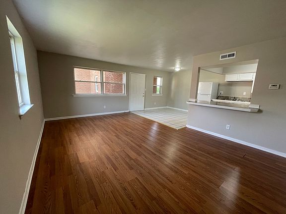 5th image of 719 Marvin Ave #Mar719-206