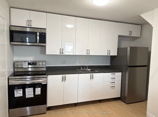 909A Danforth Ave #1, Toronto, ON M4J 1L8