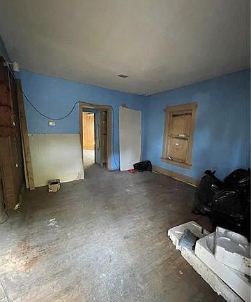 2nd image of 1017 S Woodland Ave