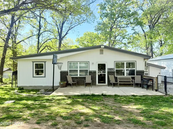 9701 Kingston Ln, Neosho, MO 64850