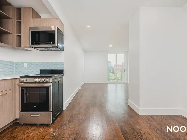 1620 New York Avenue image 1 of 24