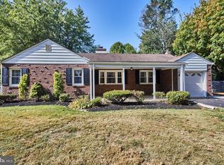 16 Westover Cir, Wilmington, DE 19807