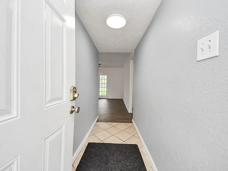 7414 Battlewood Dr — Photo 5