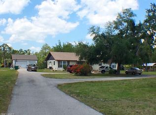 755 8th St SE, Naples, FL 34117