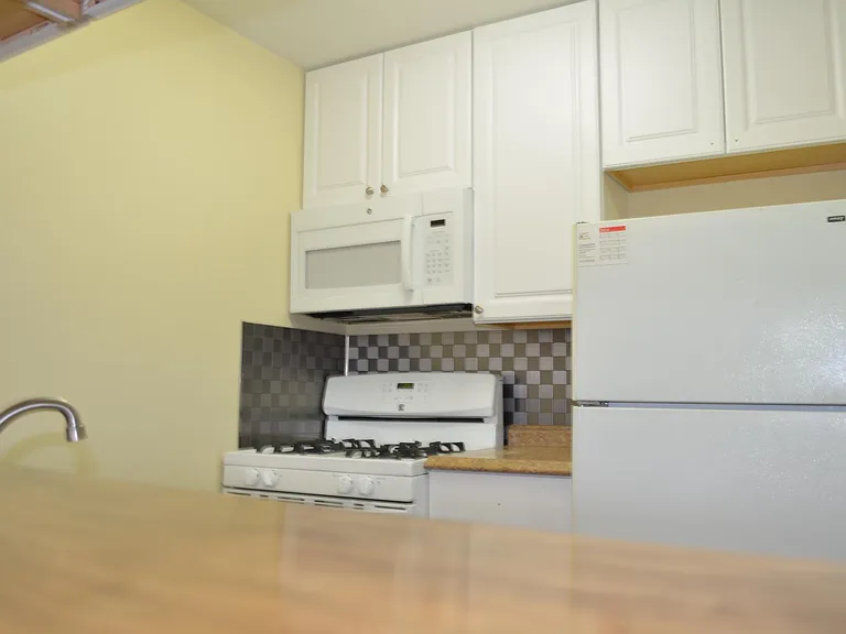 1925 Tall Oaks Dr #3701 — Photo 5