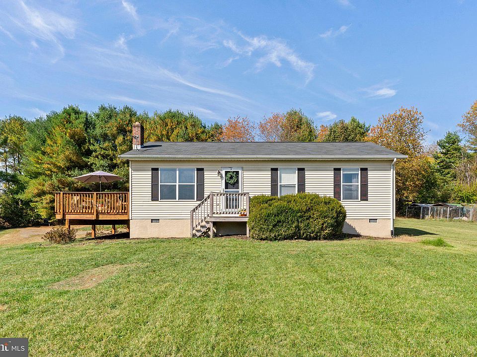 1st image of 7244 Country Hill Dr