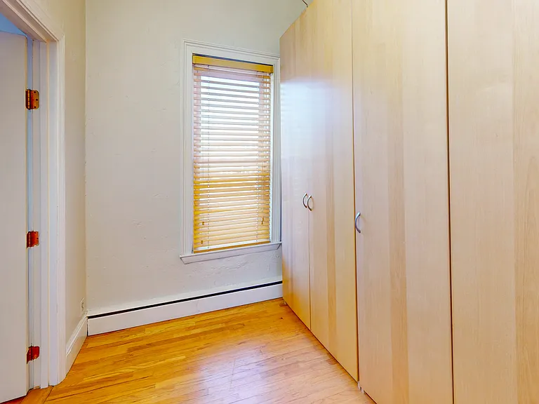 1 Henderson Ave #2 — Photo 12