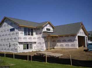 255 Winkler Trl, Cologne, MN 55322