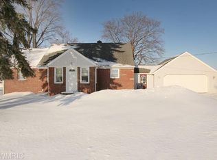 4284 14th St, Wayland, MI 49348