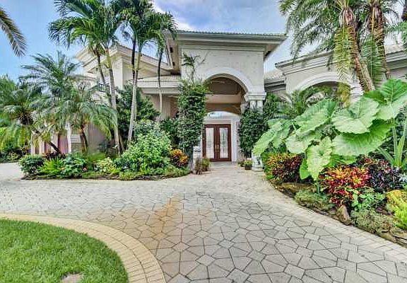 Home For Sale In St Andrews Country Club
