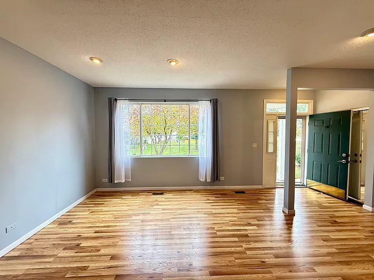 2355 Reflections Dr — Photo 6