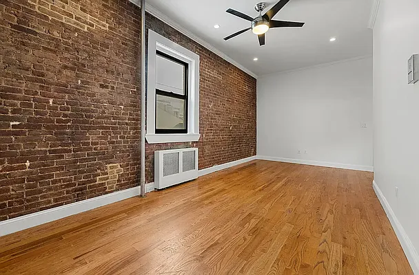 Rented by REAL New York | media 18