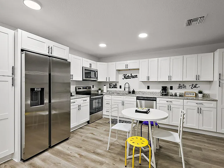 Sunnyview Dr — Photo 7