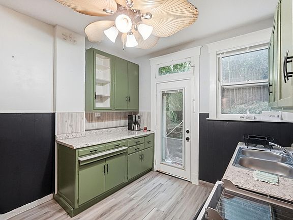 3rd image of 2023 New Linden Rd