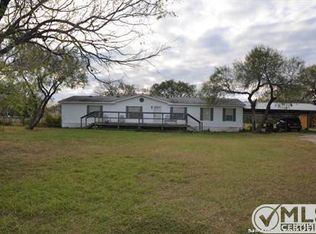 17507 Juan Cantu Dr, Elmendorf, TX 78112