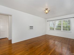 814 Carson St, Long Beach, CA 90807