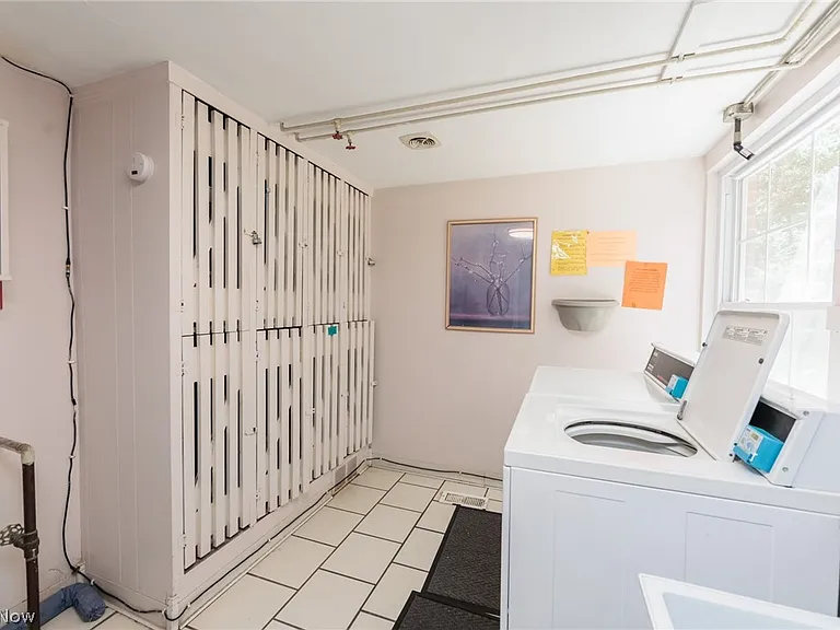 7020 Carriage Hill Dr #202 — Photo 39