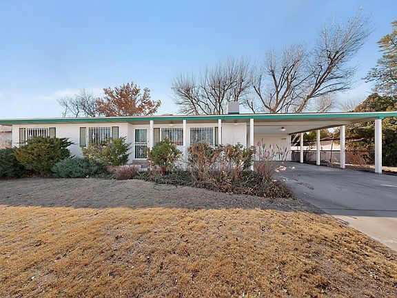 3rd image of 1608 McDonald Rd NW