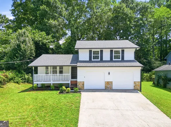 5641 Clifton Pl, Stone Mountain, GA 30087