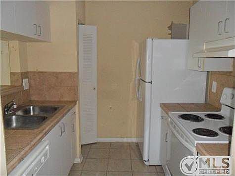 3rd image of 1743 Village Blvd APT 204