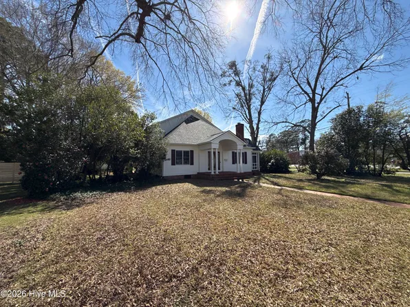 1609 Lucerne Way, New Bern, NC 28560