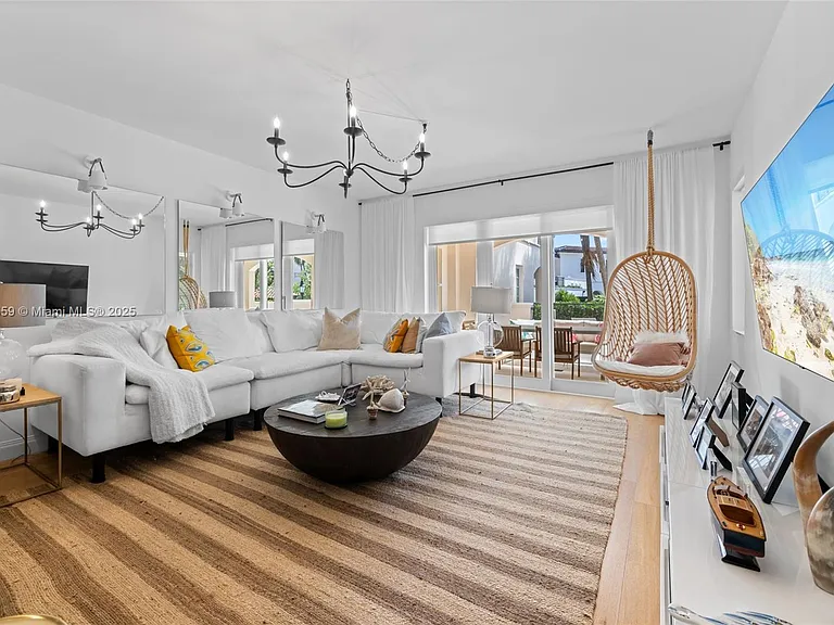 19216 Fisher Island Dr #19216 — Photo 10
