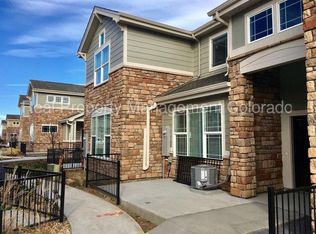 1812 S Buchanan Cir, Aurora, CO 80018