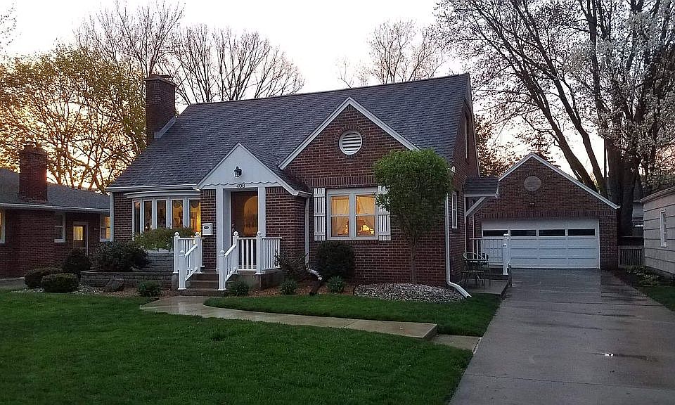 1st image of 408 Pleasantwood Ave