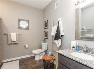 2311 Ironwood Dr SW APT 304, Altoona, IA 50009