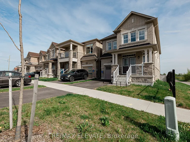 255 McKean Dr N — Photo 3