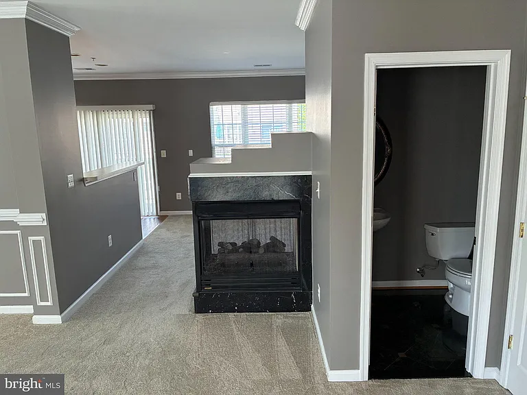 313 Cross Green St #B — Photo 6