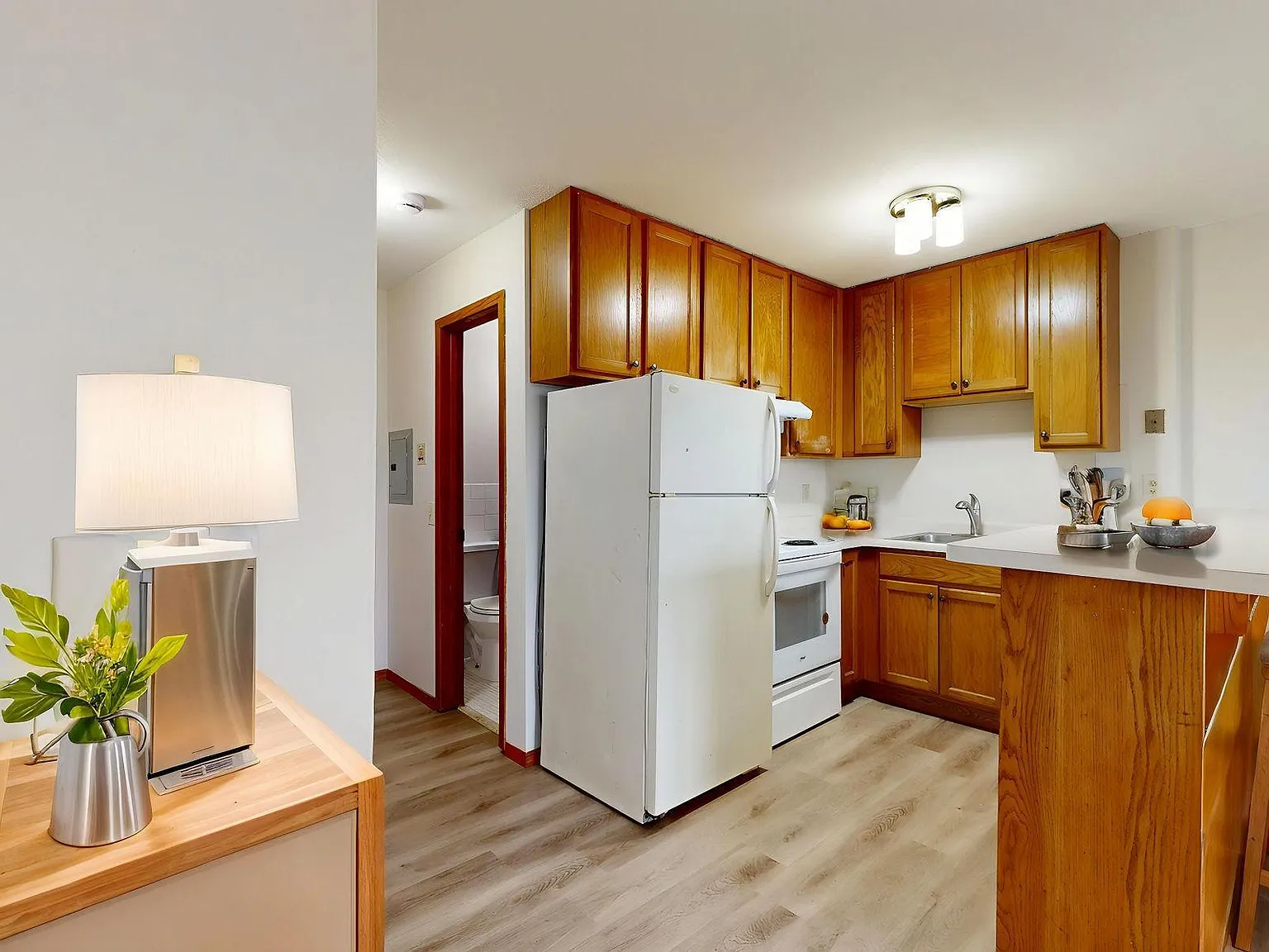 Studio, 1.0 bath, 340 sqft, $850 — Photo 2