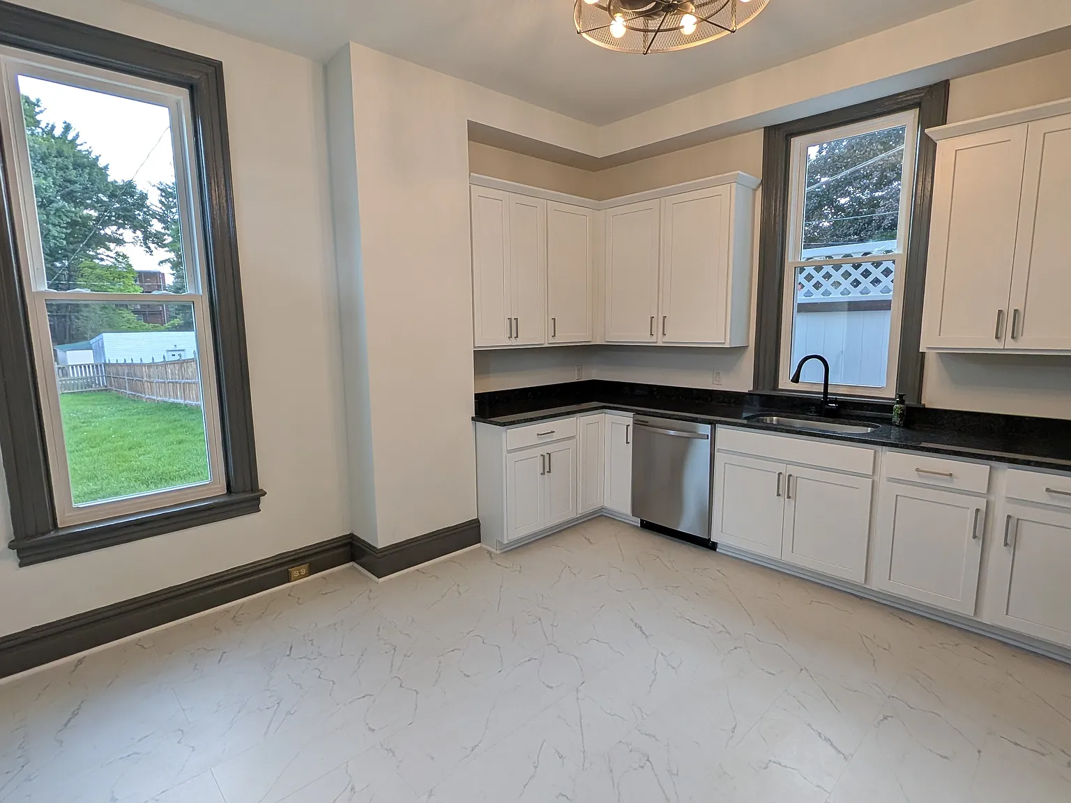 Beautifully Renovated 2BR, 1.5BA with Historic Charm - w/ In-Unit Laundry — Photo 3