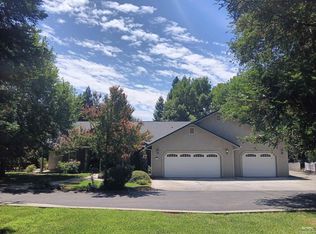 15380 Vintage Oaks Dr, Red Bluff, CA 96080