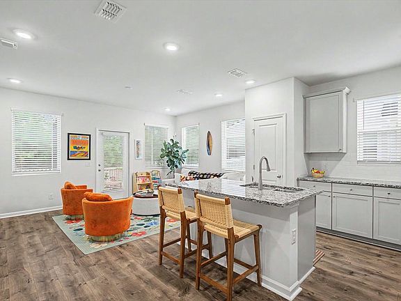 2nd image of 117 Congo Ct
