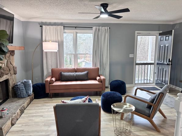 (undisclosed Address)