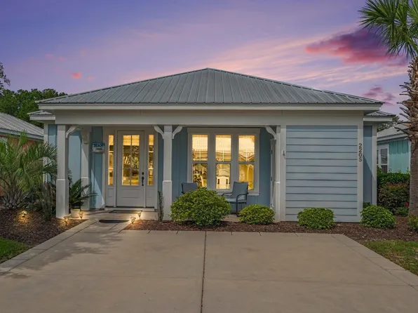 2205 Sea Dune Dr., North Myrtle Beach, SC 29582