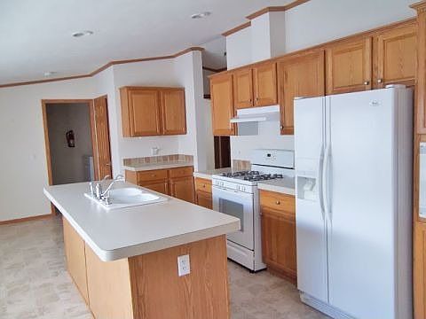 2nd image of 240 Cranberry Beach Blvd