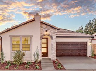 2477 E Okeefe Dr, Fresno, CA 93720